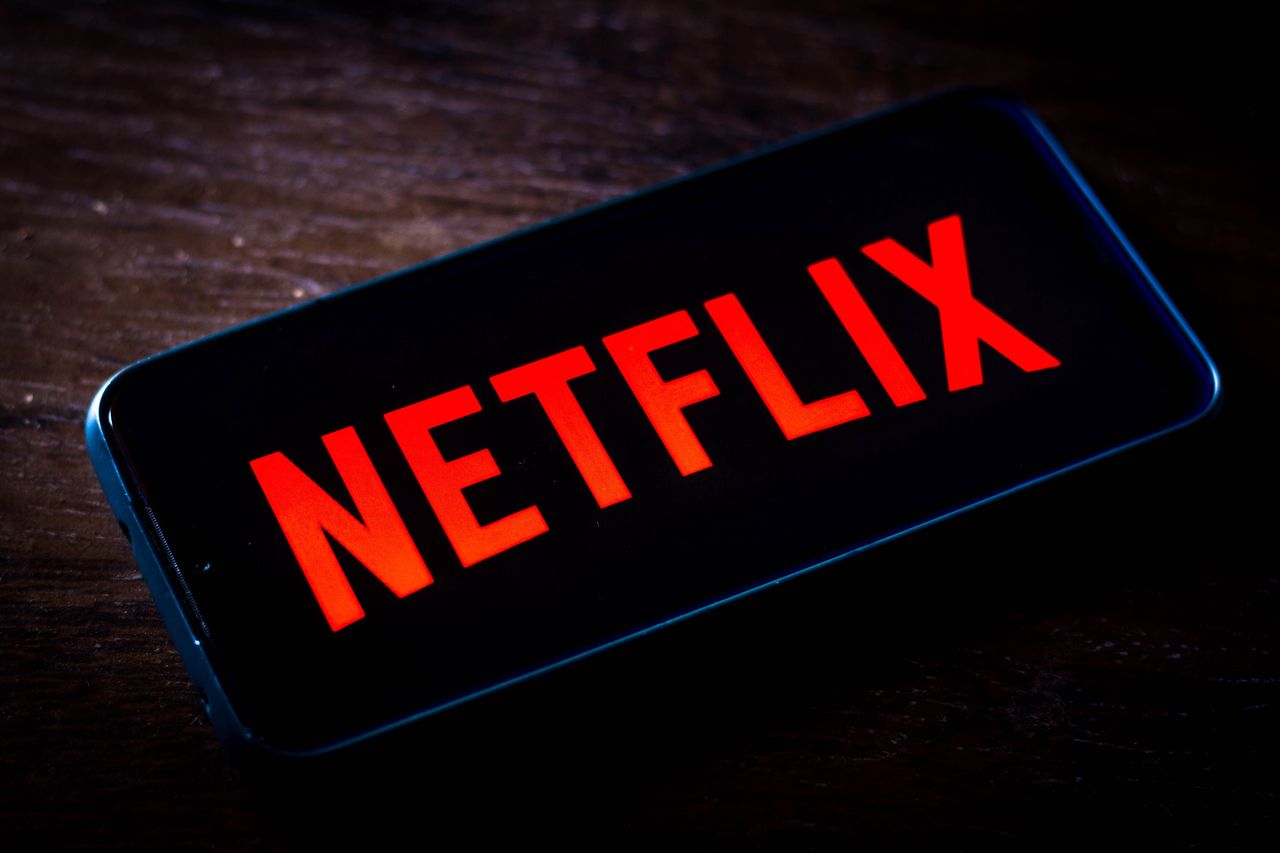 Netflix będzie tańszy? Jest pomysł na abonament z reklamami