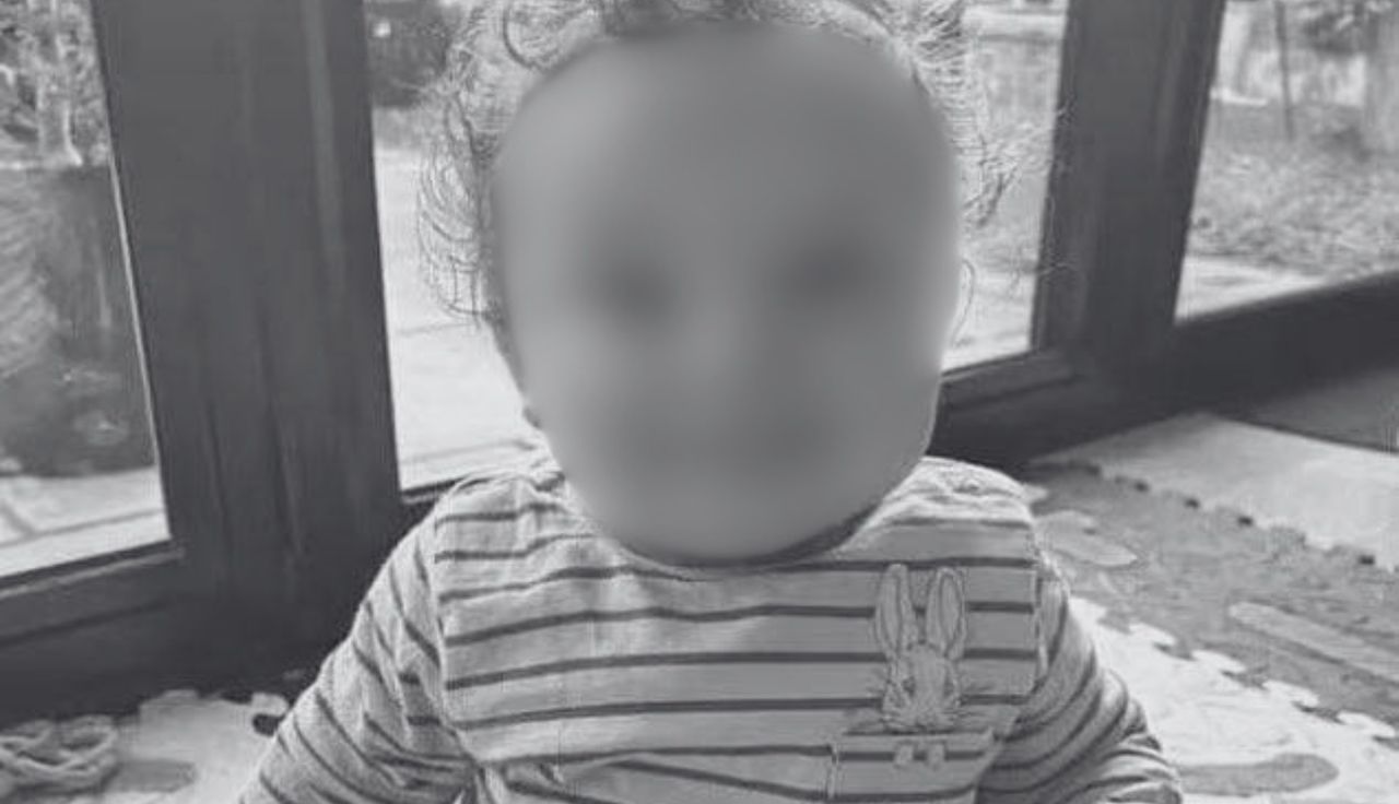 Adoptował dziecko z partnerem. Piekło małego Prestona. Chłopiec zmarł