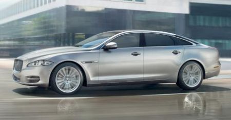 Niezniszczalny Jag XJ - 15 kg trotylu? Żaden problem!