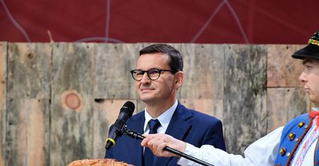 Koniec z klęskami na wsi? Morawiecki obiecuje ubezpieczenie dla rolników