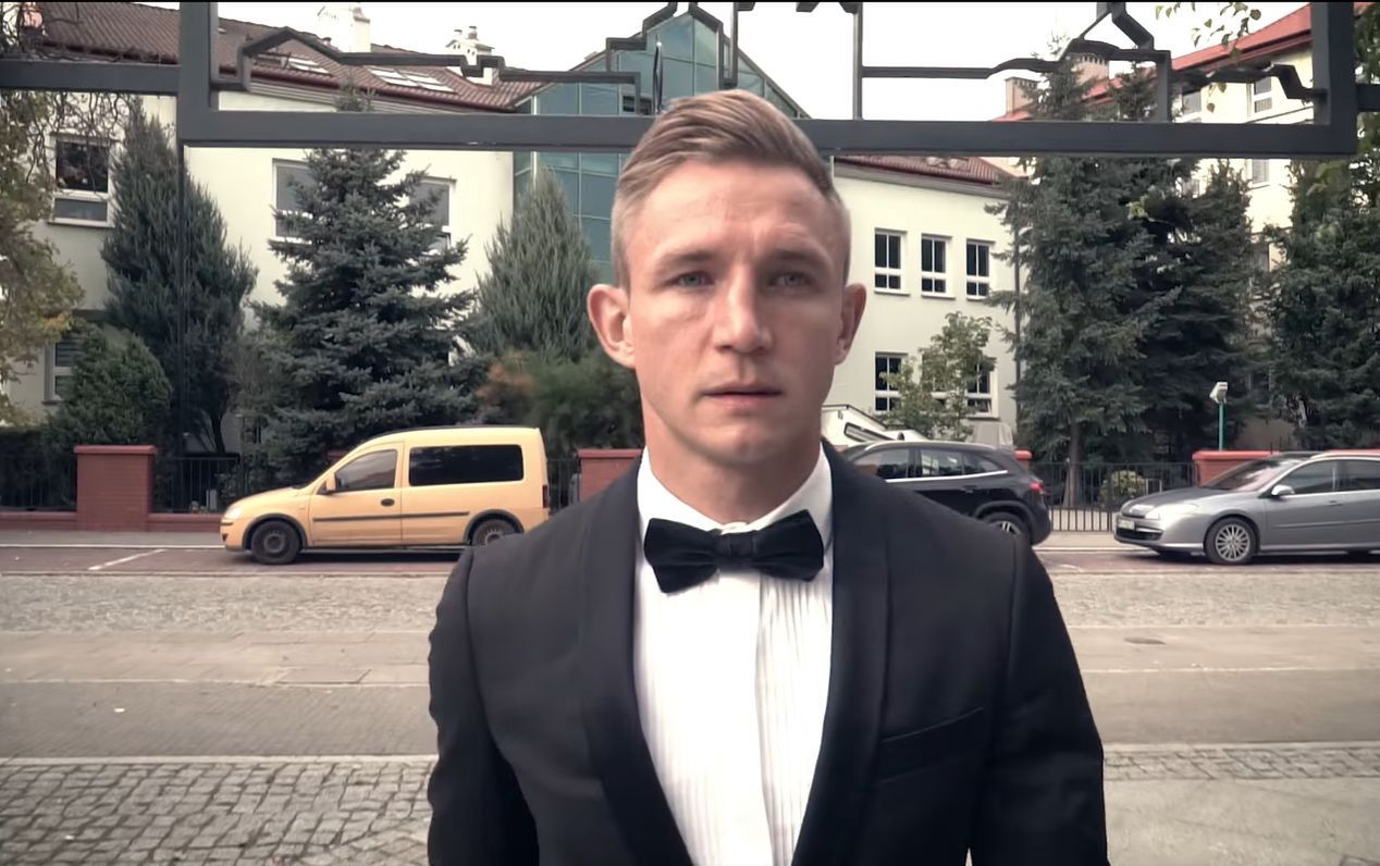 Jakub Rzeźniczak wcielił się w Jamesa Bonda