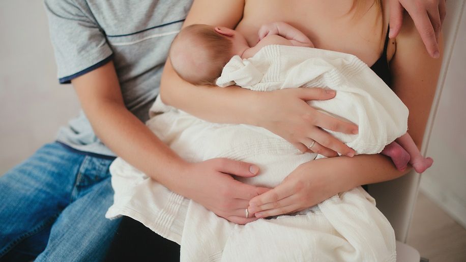 karmienie piersią dziecka