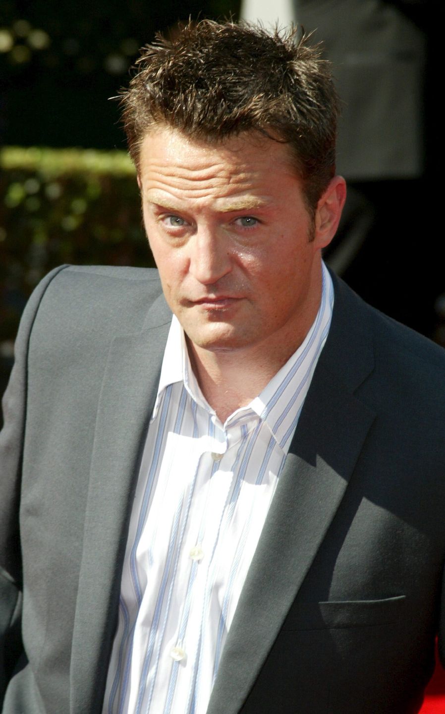 (FILE) Actor Matthew Perry arrives at the 13th Annual ESPY Awards at the Kodak Theatre in Hollywood, Los Angeles, California, USA, 13 July 2005 (reissued 29 October 2023). US actor Matthew Perry, known for his role in a tv series 'Friends', has died at his home in Los Angeles on 28 October 2023, at the age of 54, according to Los Angeles Police. EPA/EMILIO FLORES *** Local Caption *** 00480767 Dostawca: PAP/EPA.