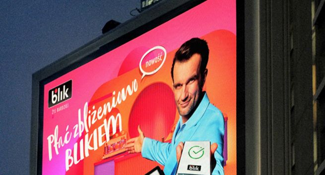 AMS i Spark Foundry testują programatyczny zakup outdooru przy kampanii Blika