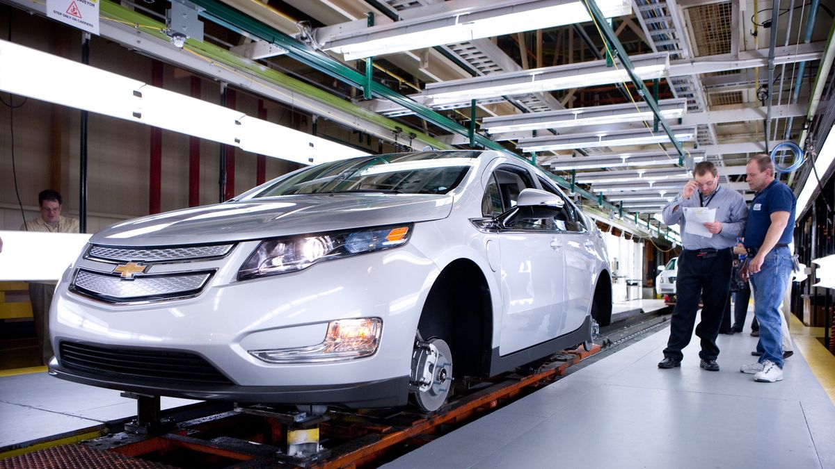 GM tnie zatrudnienie