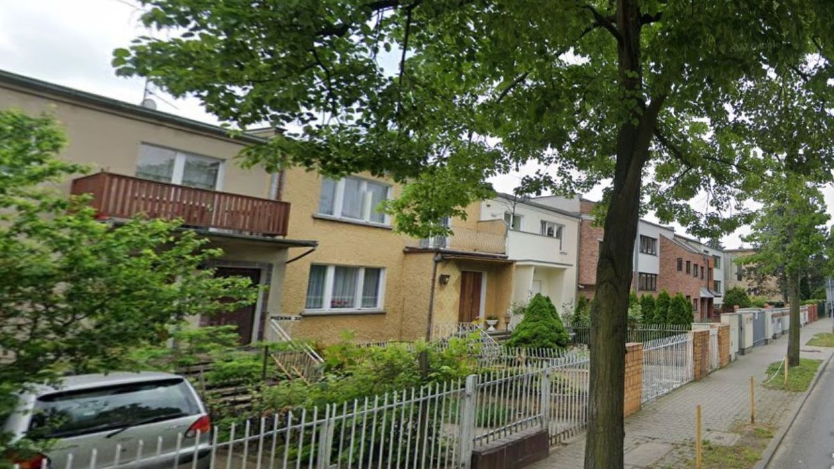 Fałszywi dekarze chodzą po osiedlach w Poznaniu. 