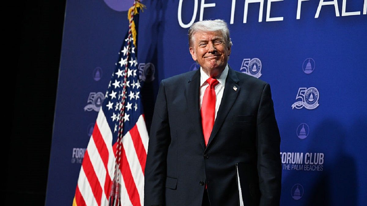 President Trump Attends The Forum Club Of The Palm Beaches Dinner In Florida
Roberto Schmidt
bestof, topix