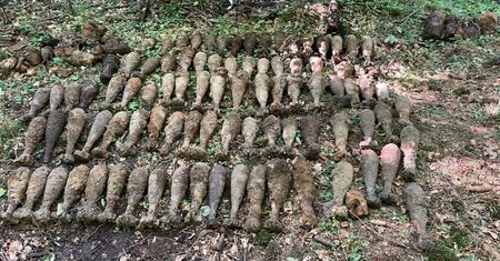 Akcja saperów w "dolinie śmierci". Znaleźli ponad 50 tys. wojennych "pamiątek"