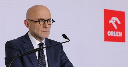 Prezes Orlenu wbił szpilę poprzednikowi. Daniel Obajtek zabrał głos