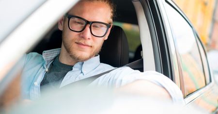 Mandat za... okulary? Większość kierowców o tym nie wie!