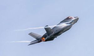 Nowy użytkownik F-35? Były wiceprezydent USA nie kryje obaw