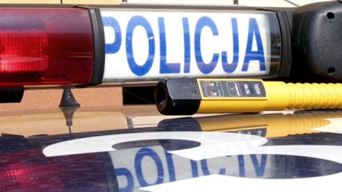 Kobieta opiekowała się dwojgiem dzieci pod wpływem alkoholu