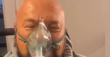 Piotr Gąsowski ma koronawirusa. Opublikował nagranie ze szpitala