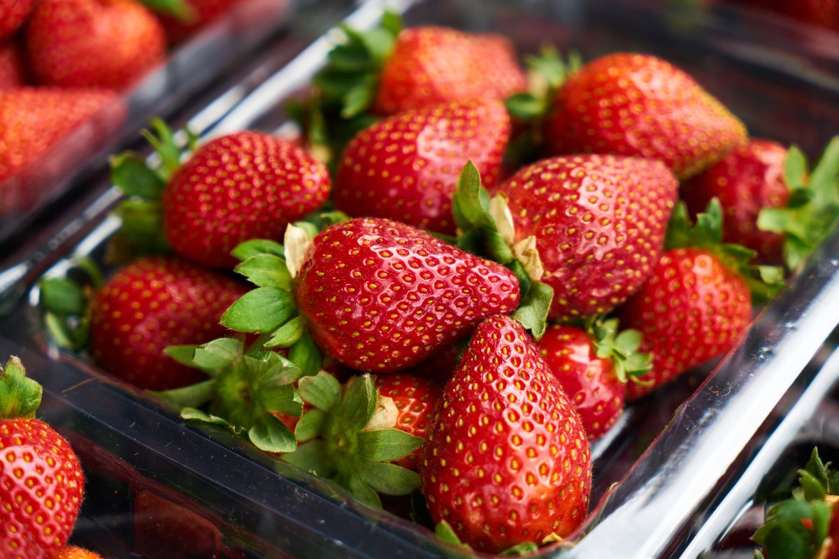 Strawberries are healthy as long as they come from a good source.