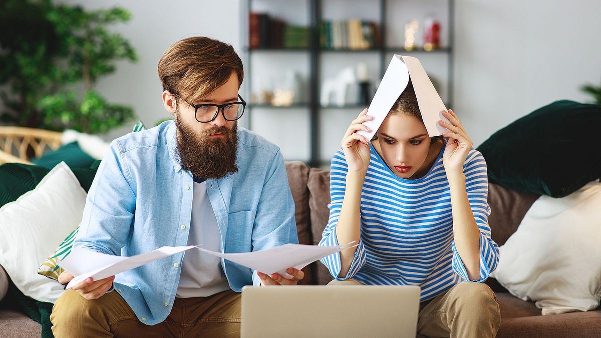 Pętla finansowa coraz częściej dosięga Polaków.