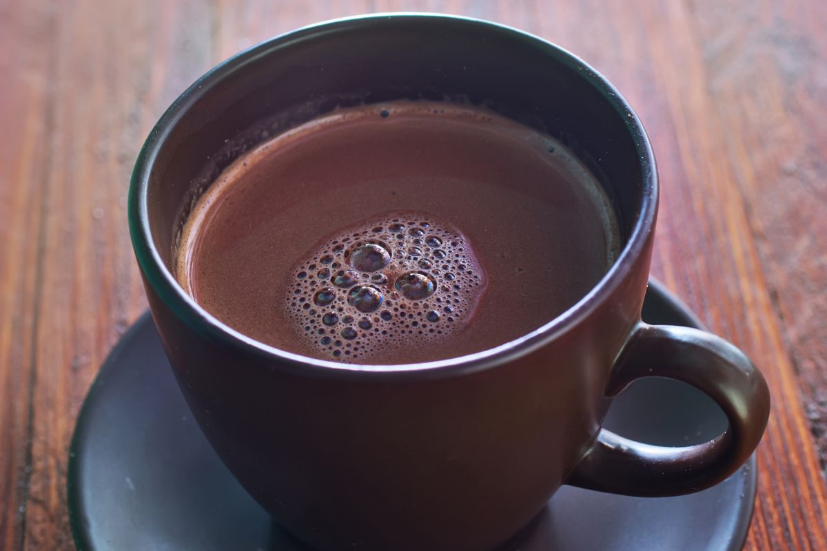 Kawa z kakao - dlaczego warto postawić na ten duet?