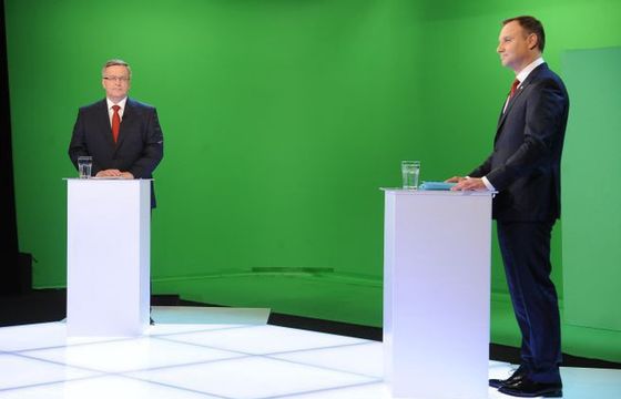 6,3 mln widzów debaty Komorowski-Duda w stacjach Grupy TVN