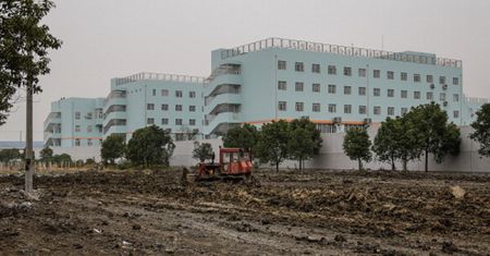Chiny. Zbudowano więzienia i obozy dla miliona muzułmanów