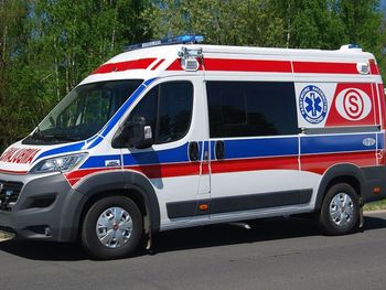 Jabłoń: Tragiczny wypadek na budowie domu. Porażony prądem mężczyzna spadł z rusztowania