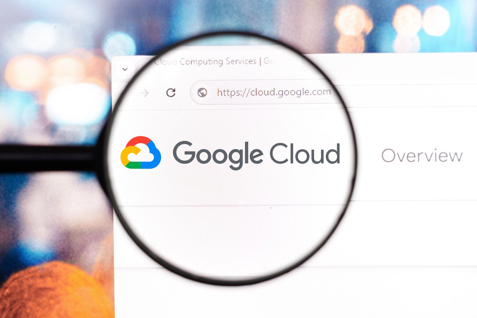 BRAZIL - 2024/04/08: In this photo illustration, the homepage of the Google Cloud Platform website seen on a computer screen through a magnifying glass. (Photo Illustration by Rafael Henrique/SOPA Images/LightRocket via Getty Images)