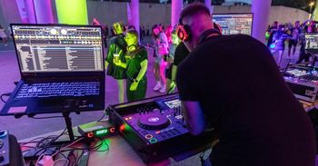 Starachowice: Silent Disco w Centrum Kreatywności Pałacyk