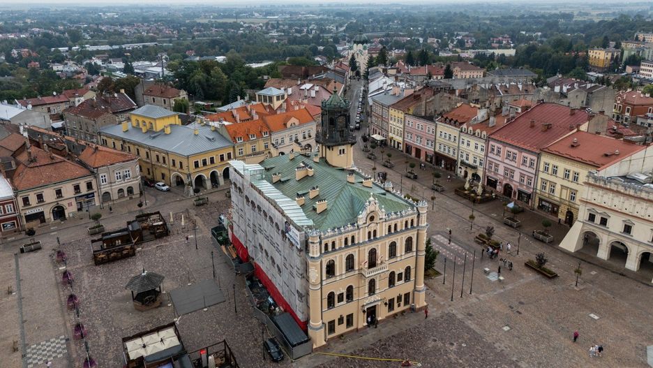 zabytkowy ratusz