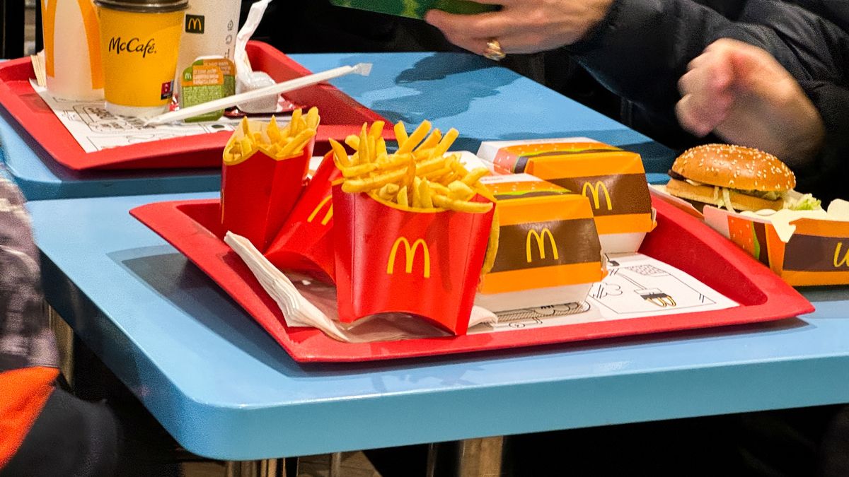 Promocje w McDonald's.