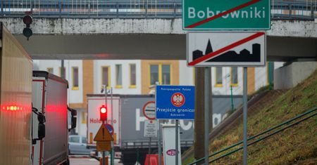 "Przepadły bezpowrotnie". Przy granicy z Białorusią wciąż nie zdołali odżyć