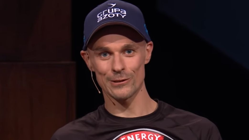 Piotr Żyła na kanapie w programie Kuby Wojewódzkiego w TVN