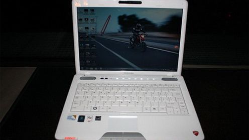 Toshiba oraz Ducati łączą siły i powstaje... laptop 1