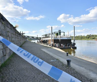 Uczeń dźgnięty nożem w Warszawie nie żyje. Wstrząsające kulisy napaści