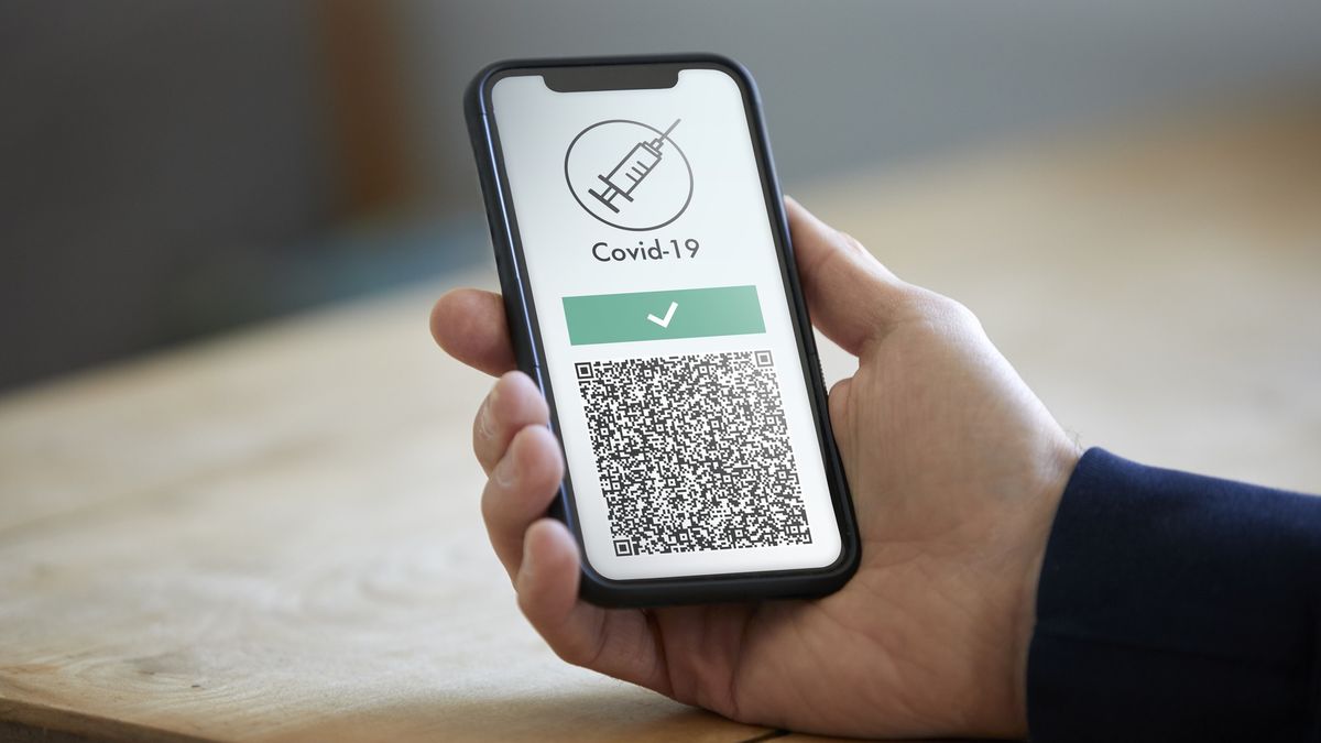 Certyfikat COVID-19 - zdjęcie ilustracyjne 