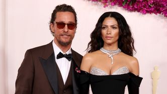 Matthew McConaughey z wystrojoną w diamenty żoną walczą o tytuł NAJSEKSOWNIEJSZEJ pary Oscarów (ZDJĘCIA)