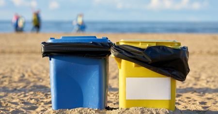 Mniej plastikowych śmieci na plażach w Europie. Bałtyk liderem czystości!