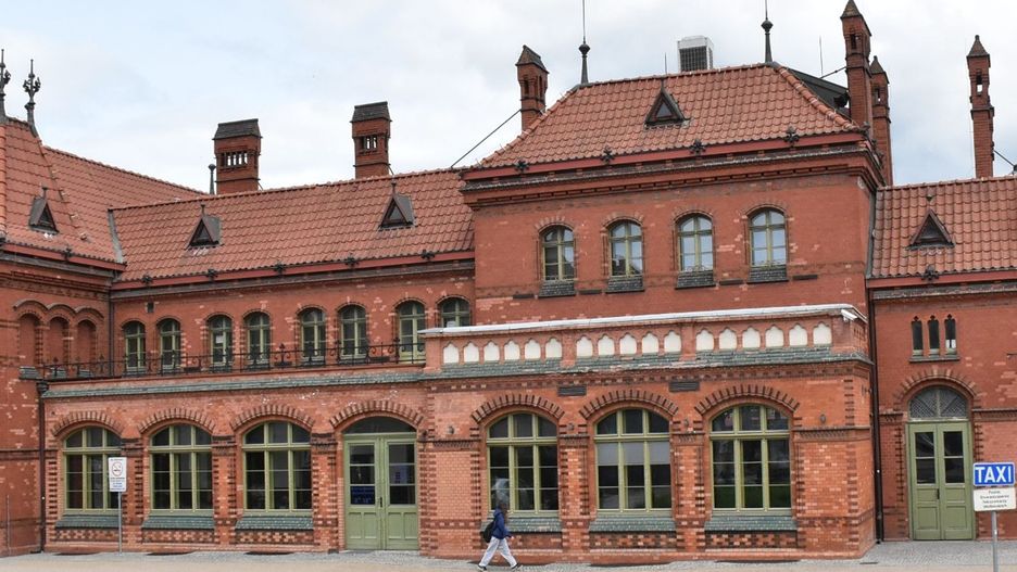 Nieruchomości PKP w Malbork. Największa sala na dworcu została wynajęta