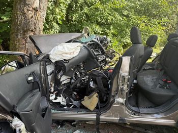 Tragedia na drodze. Dwie ofiary śmiertelne, w tym niemowlę