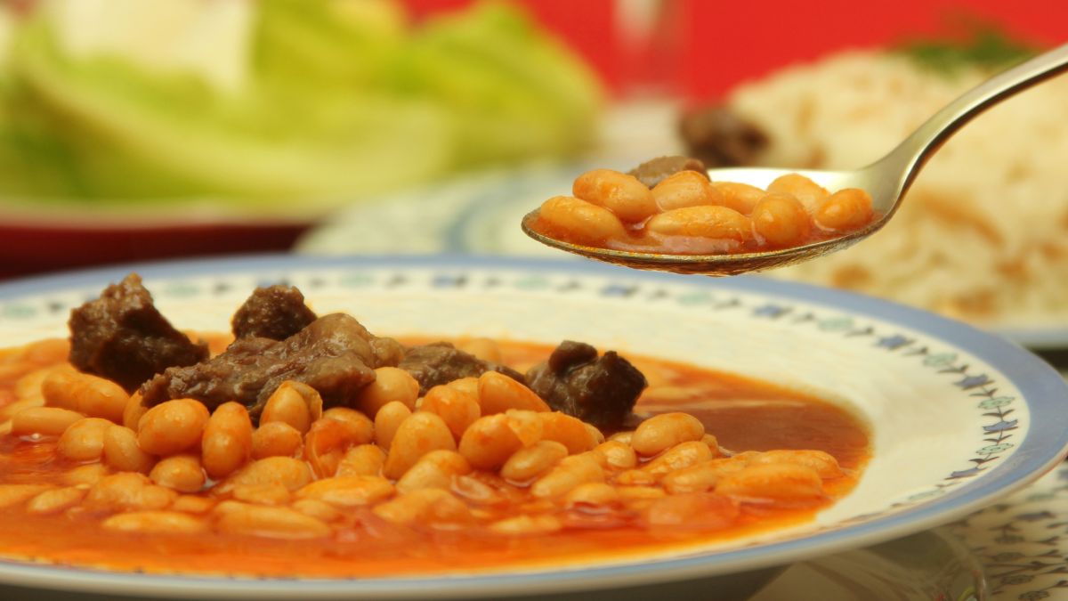 Fasola powoduje wzdęcia. Jak tego uniknąć? 