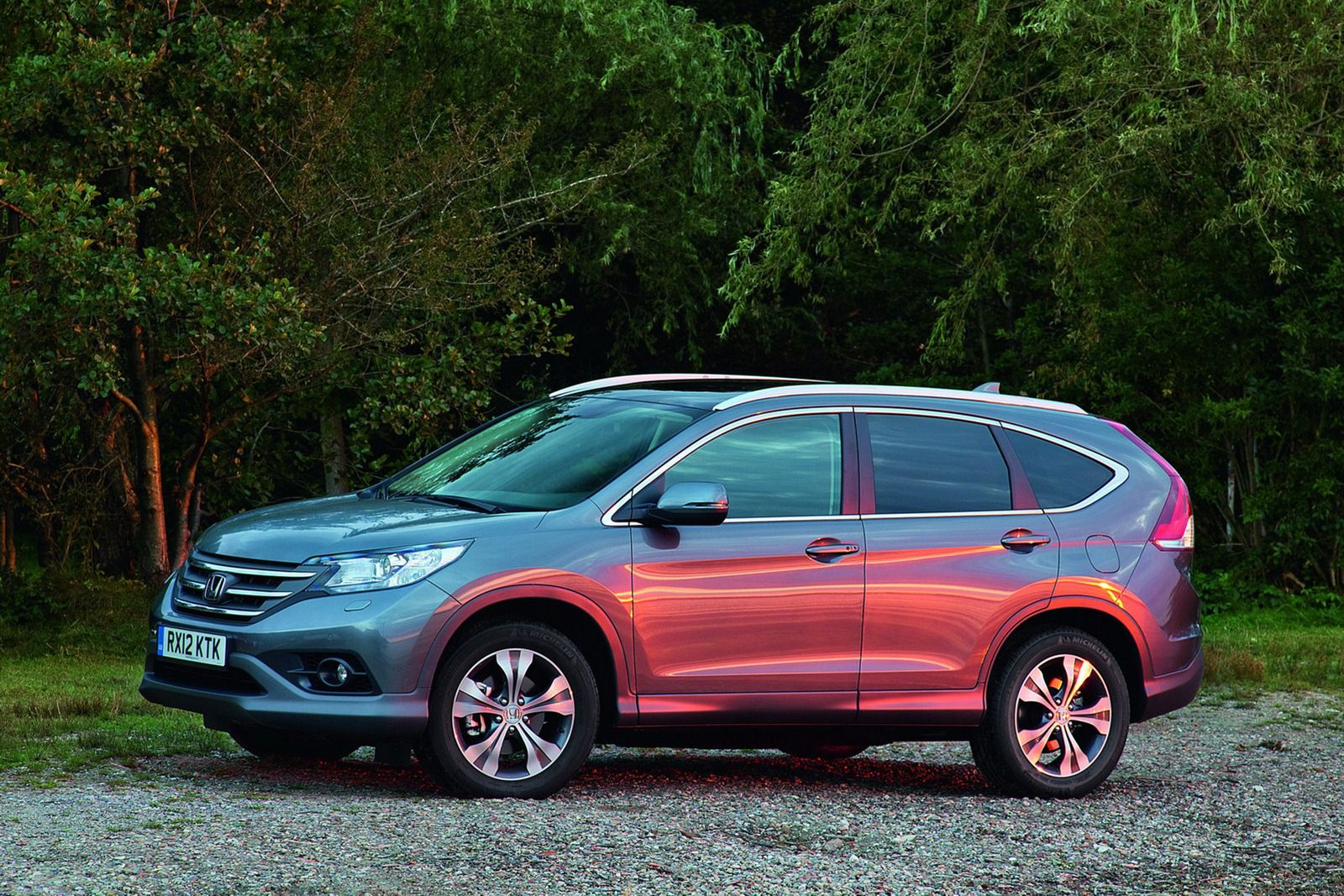 2013 Honda CR-V - obszerna galeria prosto od producenta 19