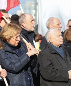 Gorąco na miesięcznicy smoleńskiej. "Zrobiło się niebezpiecznie"