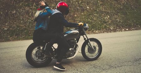 Śląskie. 16-letni motocyklista uciekał przed radiowozem. Powody dwa, bardzo poważne