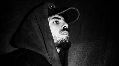 Taco Hemingway wyprzedał (prawie) całą trasę koncertową w przedsprzedaży. Są nowe daty!