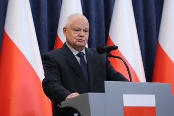 Walka o NBP. Rząd nie ma zamiaru odpuścić prezesowi Glapińskiemu