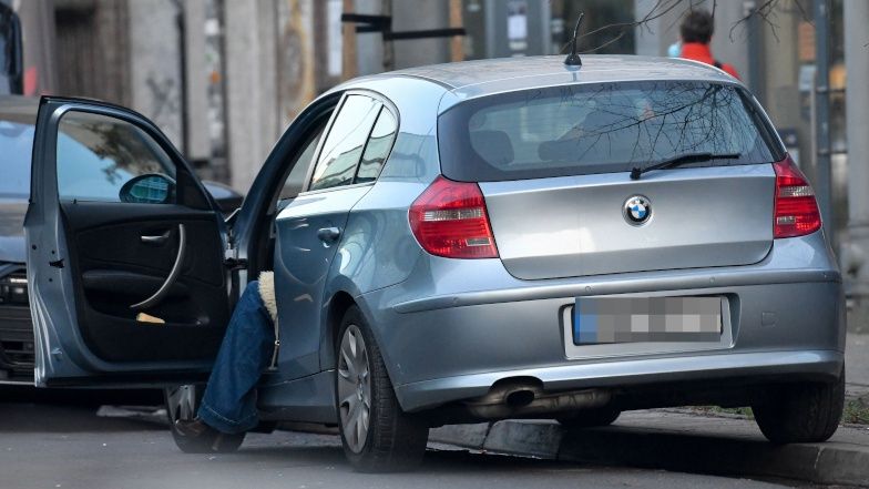 Kinga Rusin odwiedza piekarnię z Czarkiem Lisem