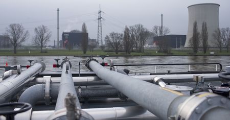 Ceny na światowych rynkach w górę. Ropa i gaz drożeją