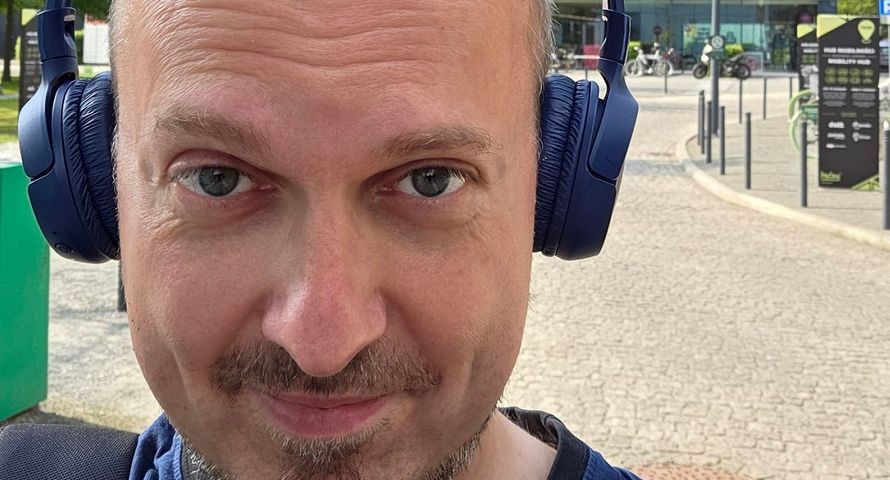 Powrót do Wirtualnej Polski. Dziennikarz przeszedł z XYZ