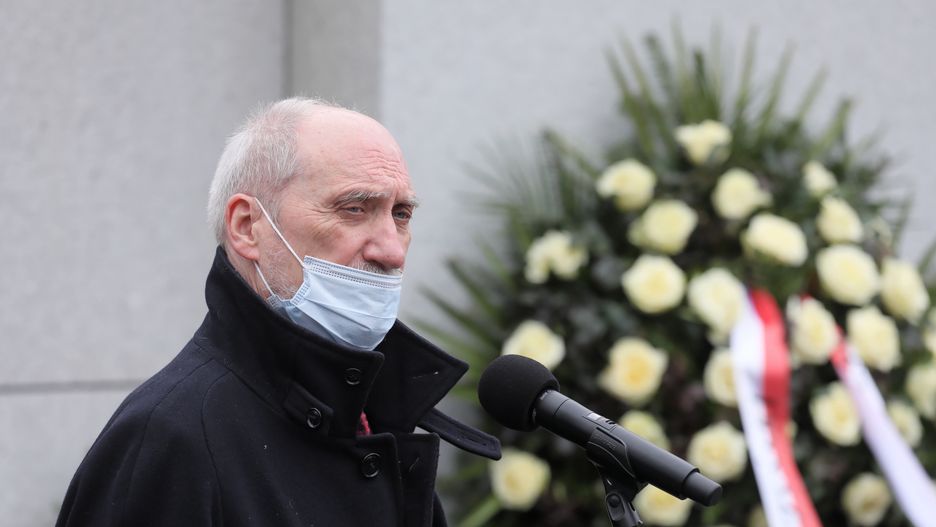 macierewicz