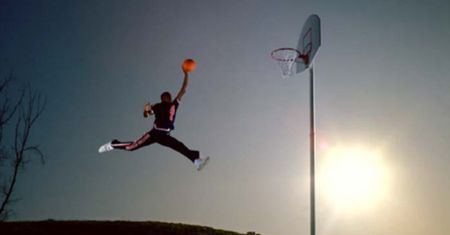 Spór o zdjęcie do loga Nike zakończony. Fotograf przegrał w sądzie
