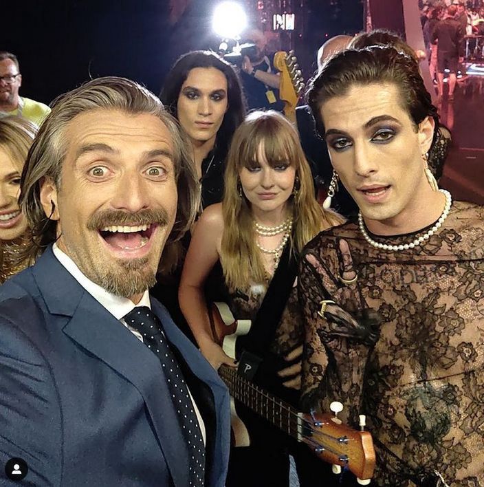 Maciej Dowbor i zespół Maneskin