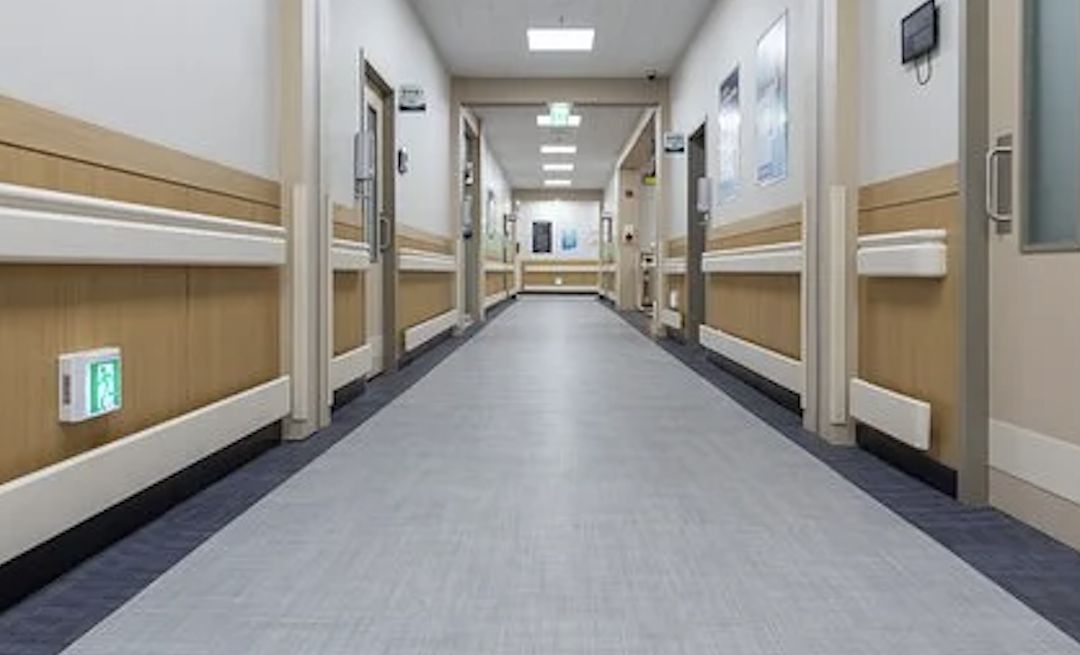 Umarł dwa razy. Przed drugą śmiercią obudził się w kostnicy