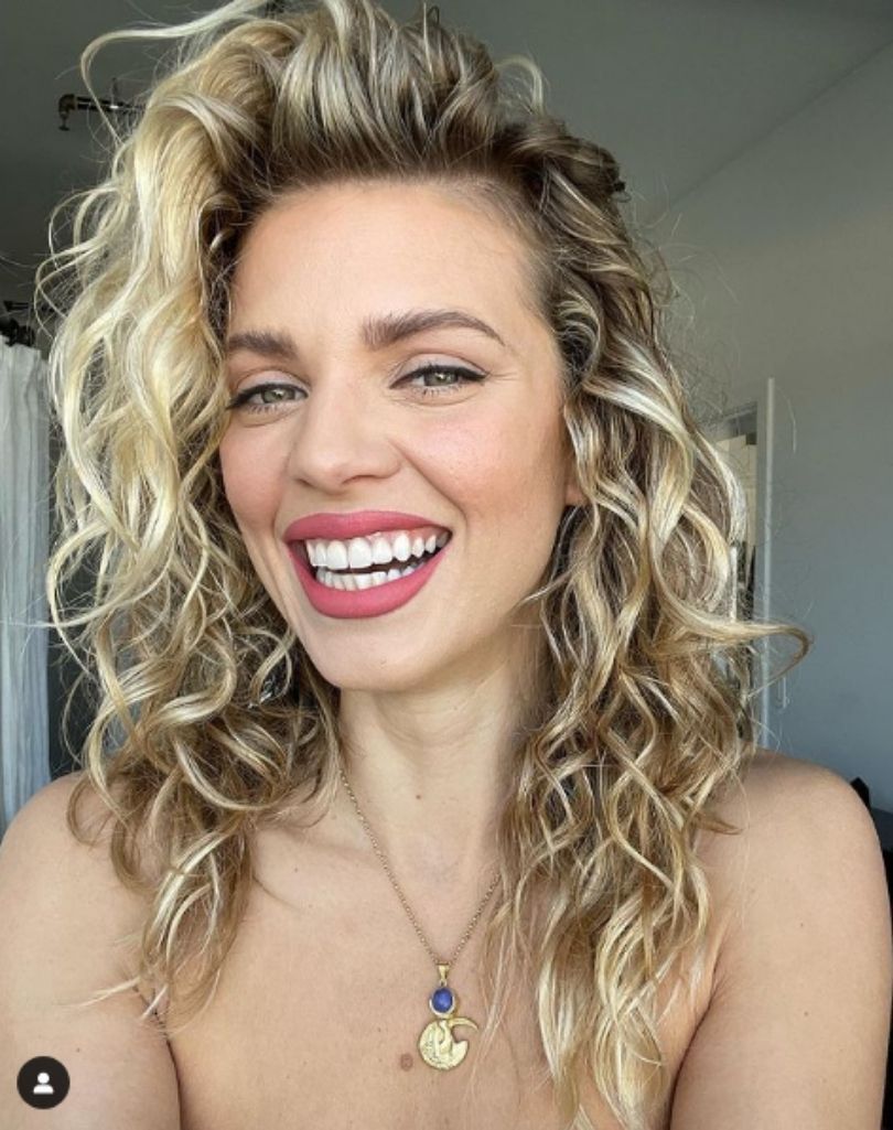 AnnaLynne McCord napisała wiersz do Władimira Putina